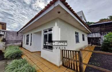 Imagem: A casa em condomínio possui 2 Dormitórios, 2 Banheiros, 2