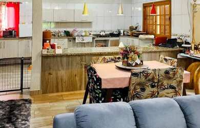 Imagem 10: CASA 2 DORMITÓRIOS. Churrasqueira, Lareira, 1 Vaga na garageme2 Dormitórios