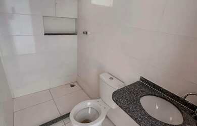 Imagem 2: Casa Nova 2/4 com Corredor Lateral Pronta para Morar no Mangabeira