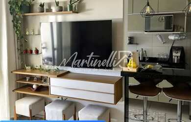 Imagem: O apartamento possui 2 Dormitórios, 1 Banheiro, 1 Vaga na garagem