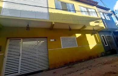 Imagem: A casa possui 5 Dormitórios, 4 Banheiros, 1 Vaga na garagem