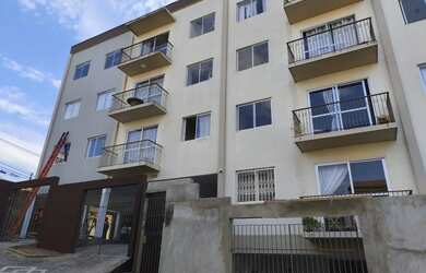 Imagem: O apartamento possui 1 Dormitório, 1 Banheiro, 1 Vaga na garagem