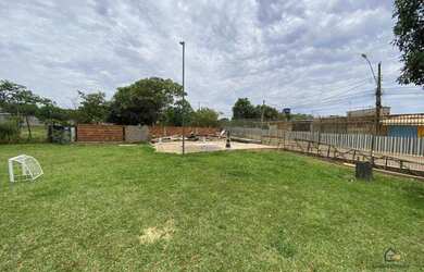 Imagem: O terreno possui 200m² de Área e está localizado em Setor