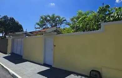 Imagem 3: CONDOMÍNIO DOS ADVOGADOS, 250m2 , 2 SUÍTES COM CLOSET, VARANDA, PISCINA,...