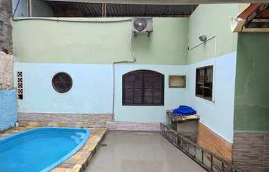 Imagem: A casa possui 3 Dormitórios, 2 Banheiros, 144m² de Área e