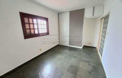 Imagem 16: Imóvel bem localizado. Churrasqueira, Varanda, Lareirae3 Vagas na garagem