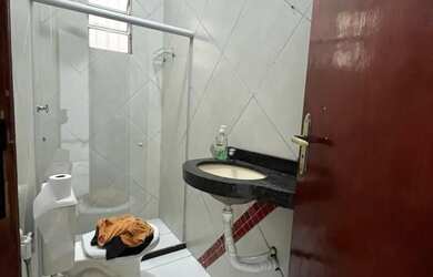 Imagem 10: ALUGO CASA NO ANTARES. Varanda, 180m² de Área, 3 Vagas na garageme2...