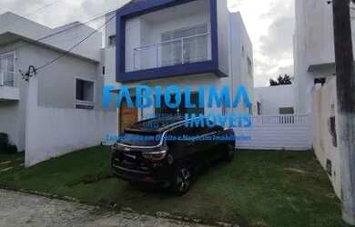 Imagem: A casa em condomínio possui 4 Dormitórios, 3 Banheiros, 2