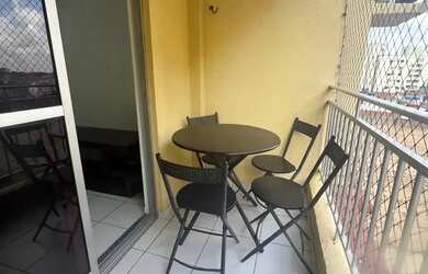 Imagem: O apartamento possui 2 Dormitórios, 2 Banheiros, 1 Vaga na