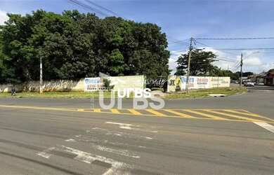 Imagem: O terreno possui 4.765m² de Área e está localizado em Vila