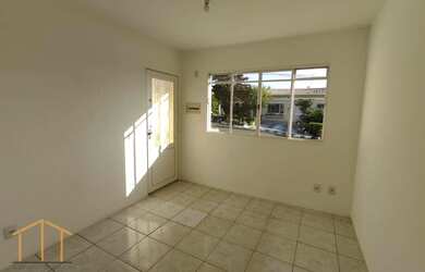Imagem 3: Casa com 2 dormitórios à venda, 65 m² por R$ 350.000,00 - Condomínio...