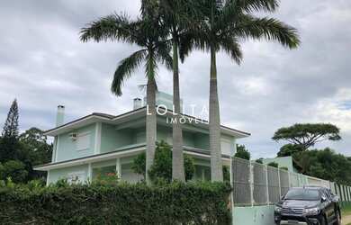 Imagem 2: Casa a venda em Imbituba. Piscina, Churrasqueira, VarandaeGuarda roupa