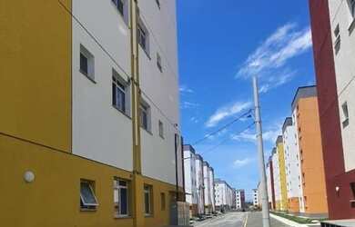 Imagem: O apartamento e possui 2 Dormitórios, Suítes, 1 Banheiro