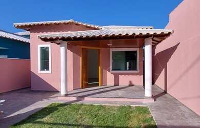 Imagem 1: Casa em Itaipuaçu. 120m² de Área, 2 Vagas na garageme3 Dormitórios