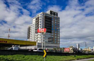 Imagem: O depósito possui 5 Vagas na garagem, 542m² de Área, Imóvel