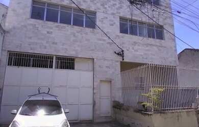 Imagem: O depósito possui 1.200m² de Área e está localizado em