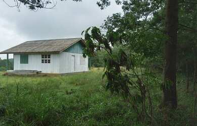 Imagem: A fazenda possui 70m² de Área e está localizado em Rolante