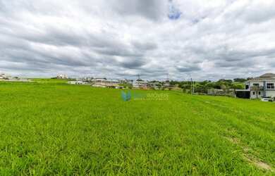 Imagem: O terreno possui 1.000m² de Área e está localizado em Parque