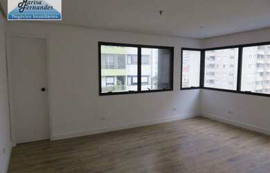 Imagem: O depósito possui 1 Vaga na garagem, 42m² de Área e está