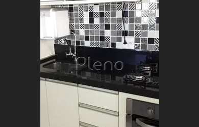 Imagem: O apartamento possui 3 Dormitórios, 1 Banheiro, 1 Vaga na garagem