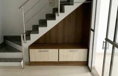 Imagem: A casa possui 2 Dormitórios, 3 Banheiros, 1 Vaga na garagem