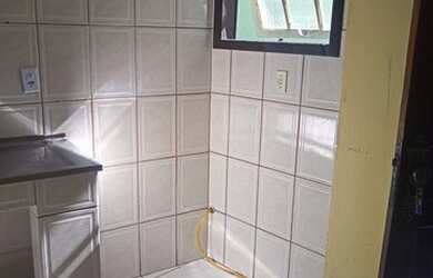 Imagem: A casa possui 2 Dormitórios, 2 Banheiros, 12m² de Área e