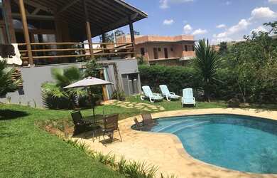 Imagem 2: Magnífico casarão. Piscina, Churrasqueira, 370m² de Áreae3 Vagas na...