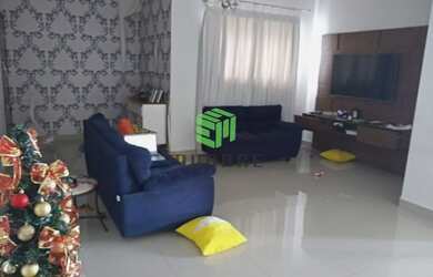 Imagem: O apartamento possui 2 Dormitórios, 2 Banheiros, 2 Vagas na