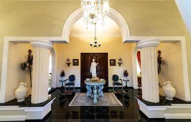 Imagem 3: Casa para Venda em Itu, Condomínio Fazenda Vila Real de Itu, 7 dormitórios,...