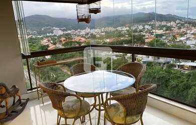 Imagem: O apartamento possui 3 Dormitórios, 2 Banheiros, 2 Vagas na