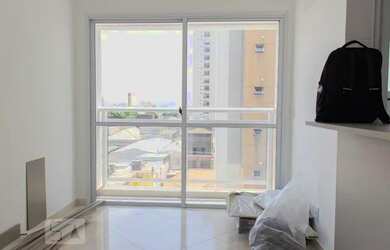 Imagem: O apartamento possui 2 Dormitórios, 2 Banheiros, 2 Vagas na