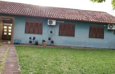 Imagem: A casa em condomínio possui 2 Dormitórios, 2 Banheiros, 1