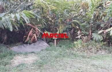 Imagem: O terreno possui 350m² de Área e está localizado em Boiçucanga