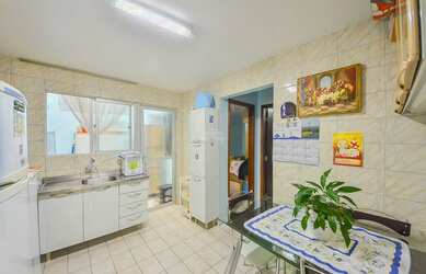 Imagem: A casa em condomínio possui 2 Dormitórios, 1 Banheiro, 1 Vaga