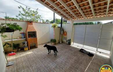 Imagem: A casa para alugar possui 2 Dormitórios, 1 Banheiro, 1 Vaga