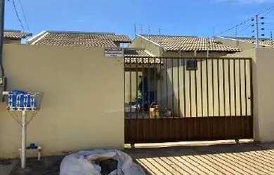 Imagem: A casa em condomínio possui 1 Dormitório, 1 Banheiro, 1 Vaga