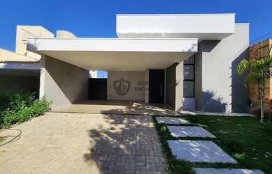 Imagem: A casa em condomínio possui 3 Dormitórios, 3 Banheiros, 4