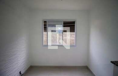 Imagem: O apartamento possui 2 Dormitórios, 1 Banheiro, 32m² de Área