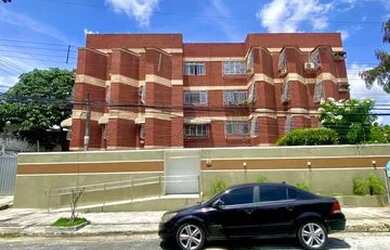 Imagem: O apartamento para alugar possui 3 Dormitórios, 2 Banheiros