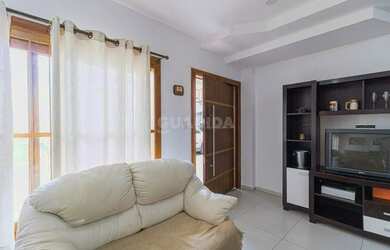 Imagem 5: Casa residencial com 2 dormitórios, sendo 2 suíte, no estilo sobrado...