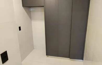 Imagem 8: Sobrado para venda possui 246 metros quadrados com 4 quartos