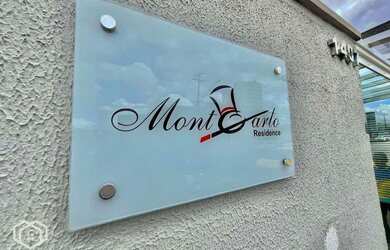 Imagem: O apartamento possui 3 Dormitórios, 1 Banheiro, 2 Vagas na