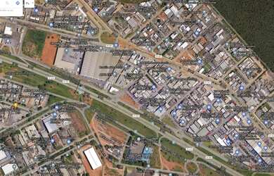 Imagem: O terreno possui 14.100m² de Área, Imóvel novo e está localizado