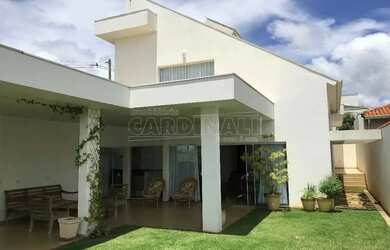 Imagem 3: casa em condomínio. Churrasqueira, Imóvel novo, Guarda roupae273m²...