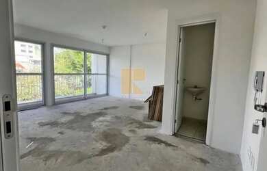 Imagem: O depósito possui 1 Vaga na garagem, 37m² de Área e está