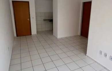 Imagem: A casa possui 2 Dormitórios, 1 Banheiro, 1 Vaga na garagem