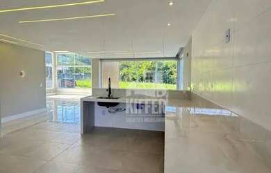 Imagem 9: Casa Nova com 3 Suítes, Pé Direito Duplo e Hidromassagem Condomínio...