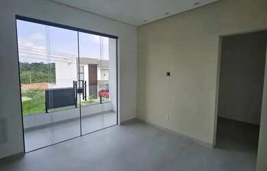 Imagem 9: Casa Duplex no Quinta das Marinas com 3 suítes sendo uma com closet área...