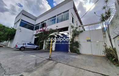 Imagem: O depósito possui 1245m² de Área e está localizado em Riacho