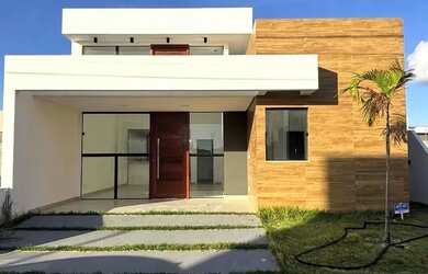 Imagem: A casa em condomínio possui 3 Dormitórios, 3 Banheiros, 2